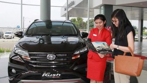 Kaleidoskop 2020: Corona Bikin Pasar Mobil Indonesia Mundur 11 Tahun