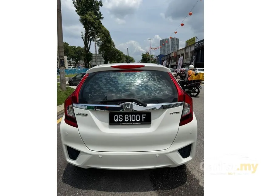 2016 Honda Jazz V Hatchback