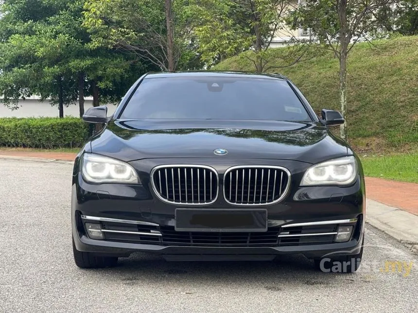 2015 BMW 730Li Sedan