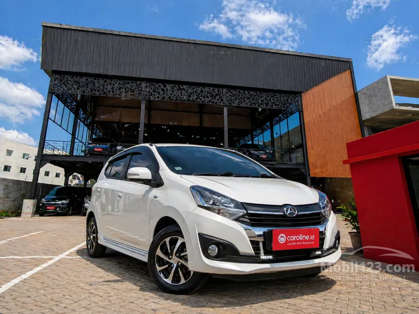 2019 Daihatsu Ayla R Hatchback