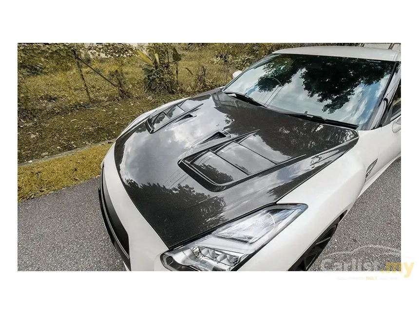 2011 Nissan GT-R Premium Edition Coupe
