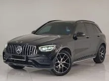 2021 MERCEDES BENZ GLC300 2.0 4MATIC AMG Line SUV # MILEAGE 58K KM # FULL SERVICE RECORD # ONE CAREFUL OWNER