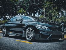 2016 BMW M4 3.0 Coupe CARBON PACK R.CAMERA HUD H.KARDON
