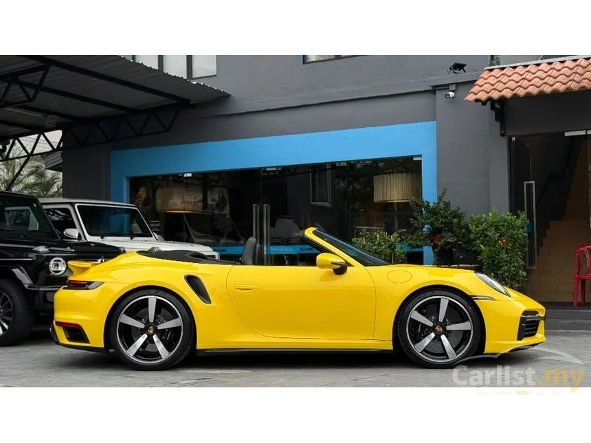 2020 Porsche 911 Turbo S Coupe