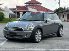 2010 MINI Cooper 1.6 Hatchback