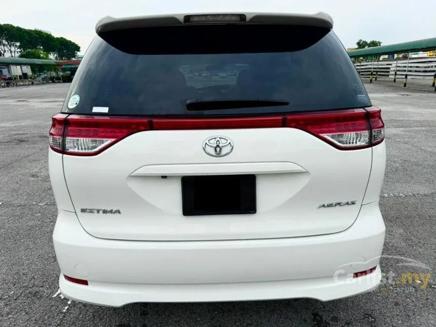 2011 Toyota Estima Aeras MPV