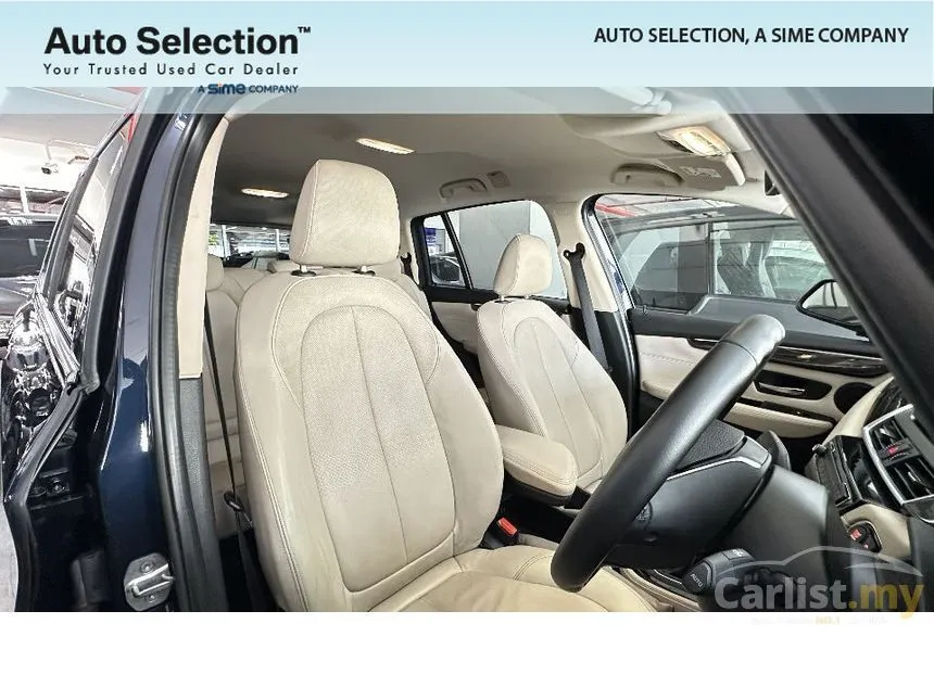 2015 BMW 220i Gran Tourer MPV