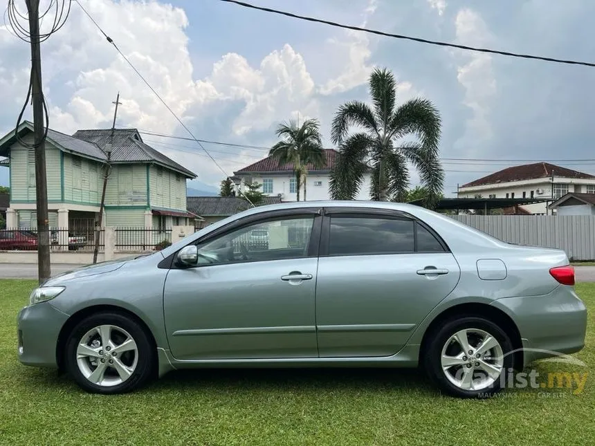 2011 Toyota Corolla Altis E Sedan
