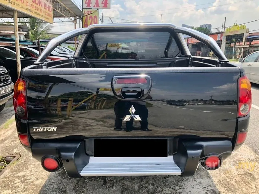 2008 Mitsubishi Triton Dual Cab 4X4 Pickup