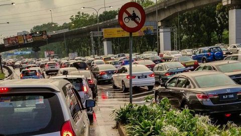 Too Much Traffic Noise Believed To Reduce Your Life Span, Study Finds