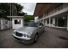 2000 Mercedes-Benz E200 2.0 Classic Sedan