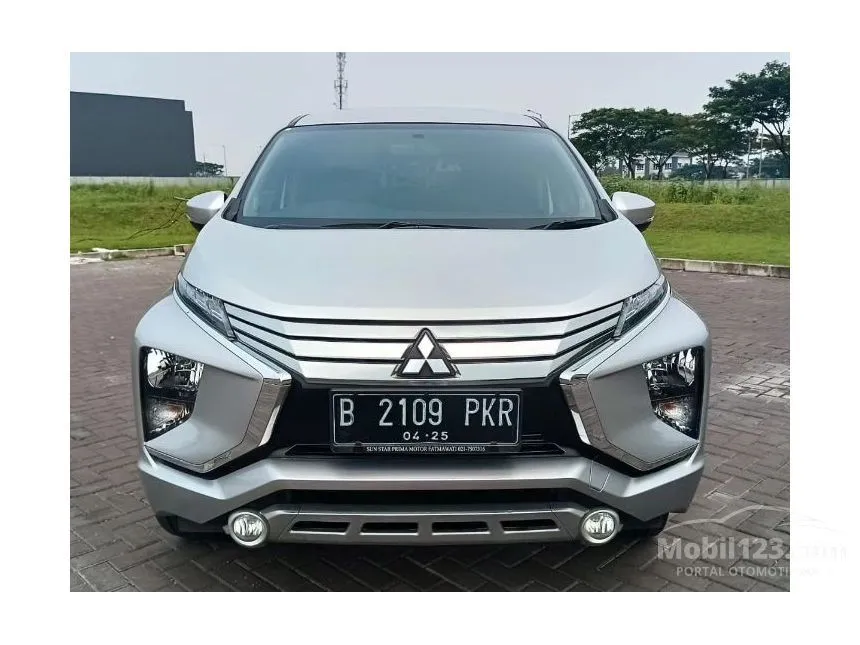 Jual Mobil Mitsubishi Xpander 2019 SPORT 1.5 di Banten Automatic Wagon Silver Rp 198.000.000