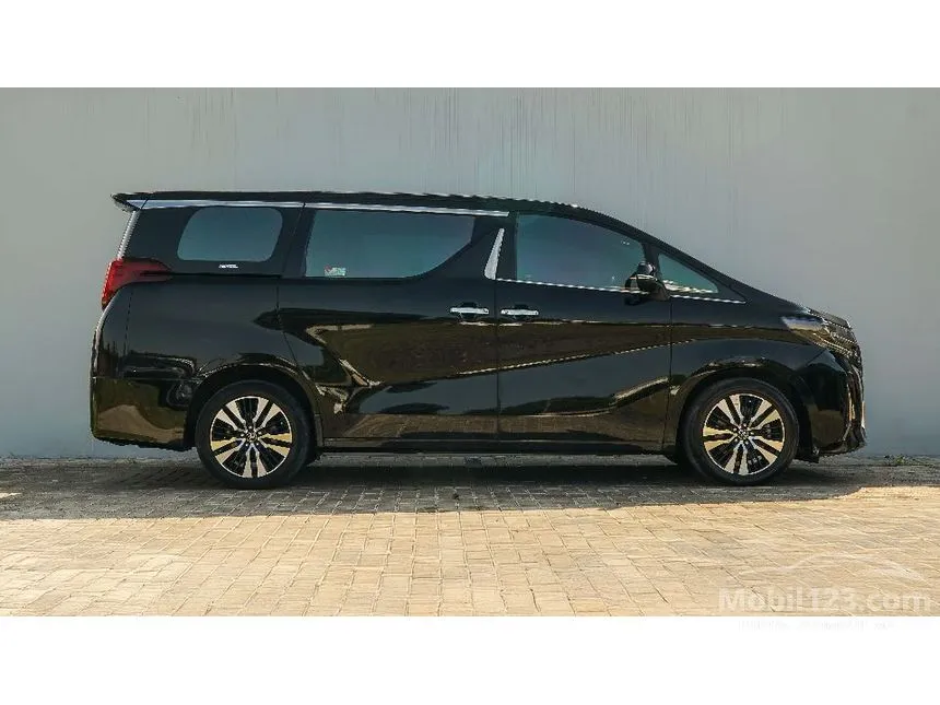 2019 Toyota Alphard Q MPV