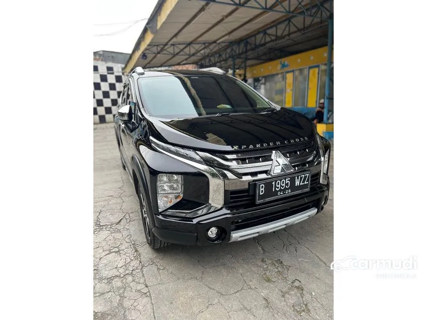 Jual Mobil Mitsubishi Xpander 2021 CROSS Premium Package 1.5 di Banten Automatic Wagon Hitam Rp 220.000.000