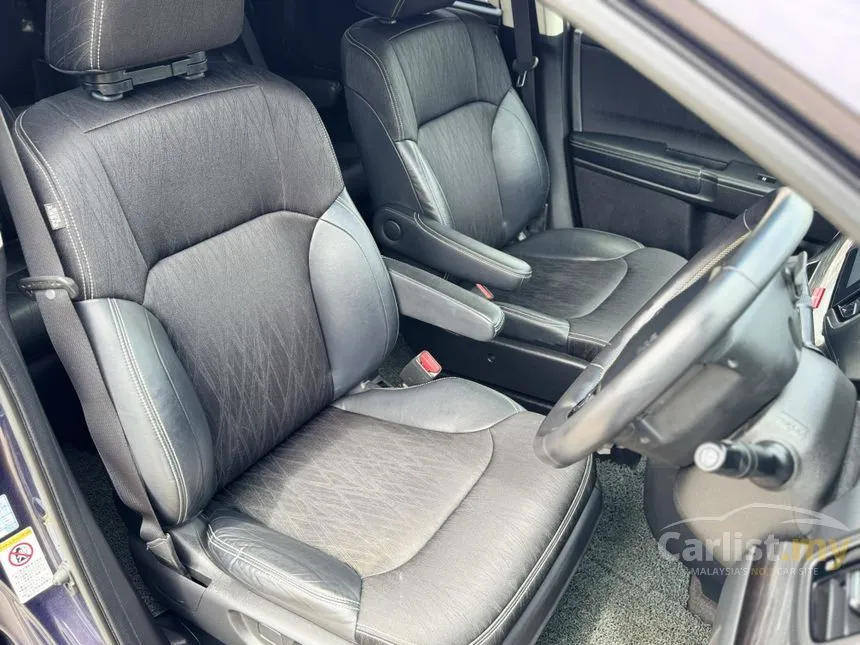 2013 Honda Odyssey Absolute MPV
