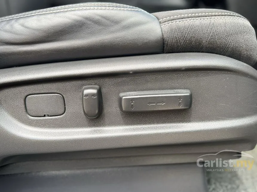 2013 Honda Odyssey Absolute MPV
