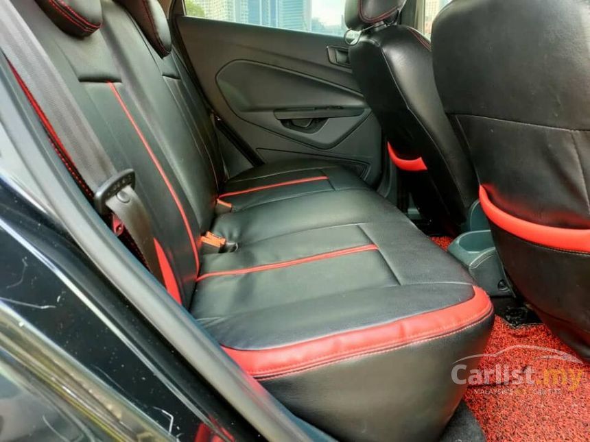 2011 ford fiesta seat covers