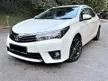 Used 2015 Toyota Corolla Altis 2.0 V - Cars for sale