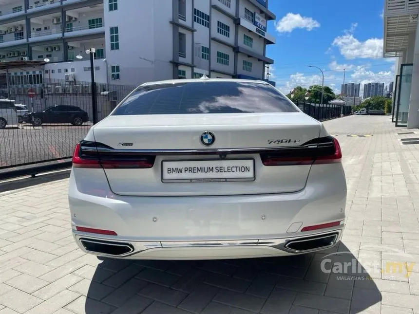 2020 BMW 740Le xDrive Pure Excellence Sedan