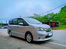 2013 Nissan Serena 2.0 S-Hybrid High-Way Star MPV//Easy Loan