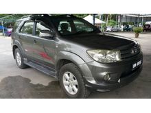 2009 Toyota Fortuner 2.5 G TRD Sportivo SUV (A)