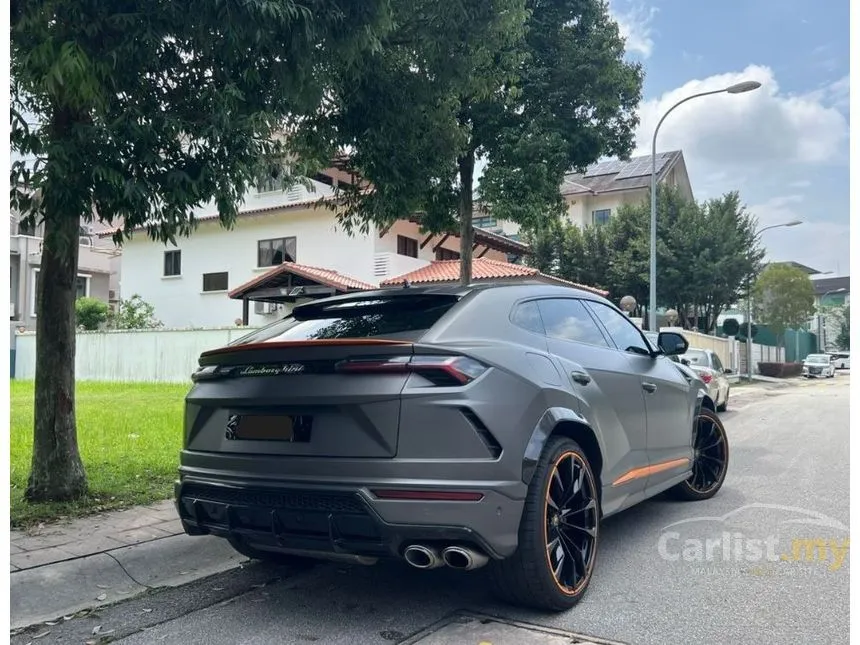 2021 Lamborghini Urus SUV