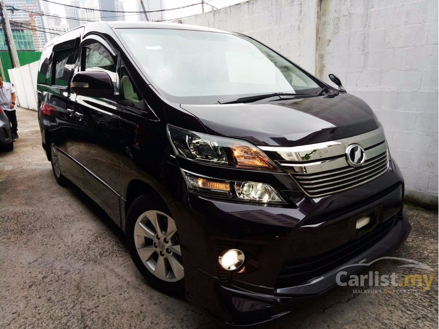 Toyota vellfire 2013