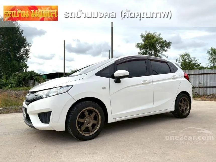 2015 Honda JAZZ V Hatchback