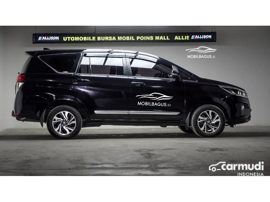 2022 Toyota Kijang Innova V MPV