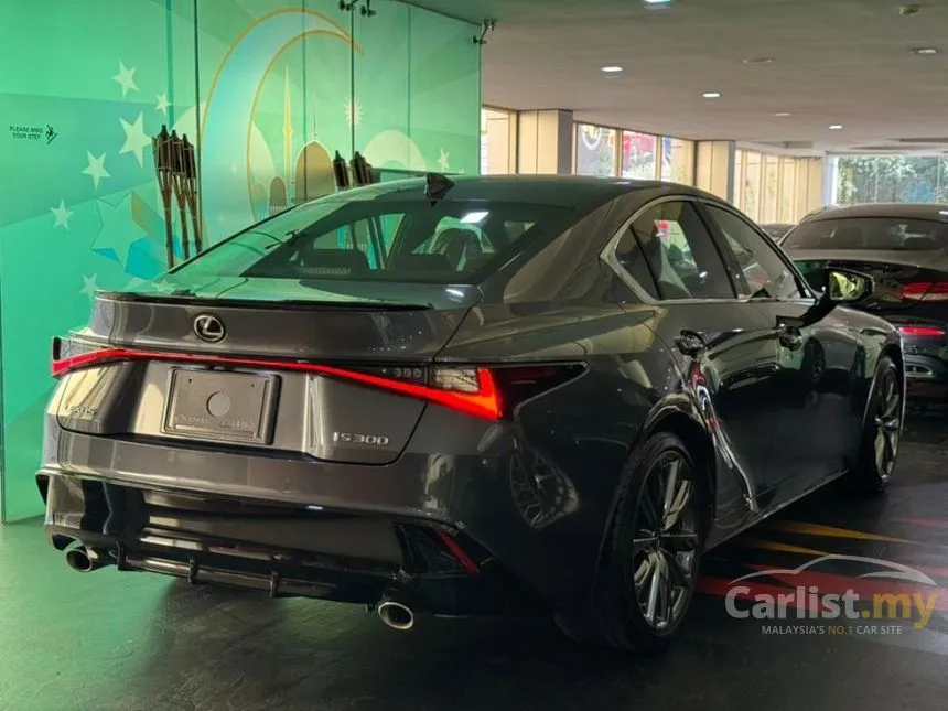 2021 Lexus IS 300 F Sport Sedan