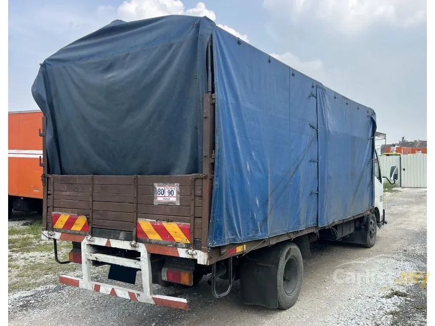 2013 Hino 300 Series WU720R-HKMML3 Lorry