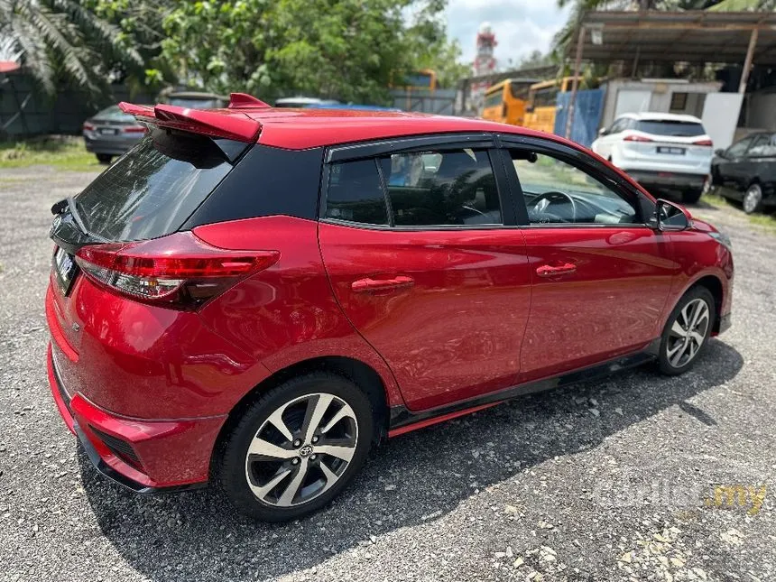 2020 Toyota Yaris E Hatchback
