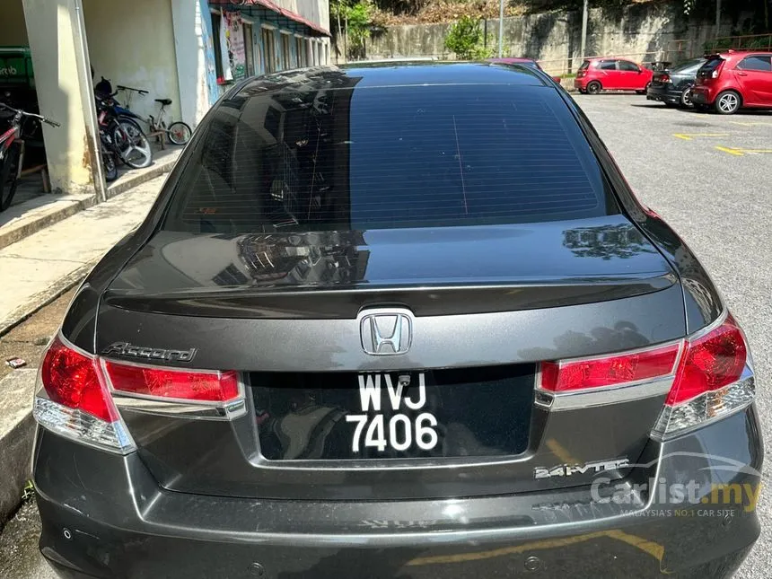 2011 Honda Accord VTi-L Sedan