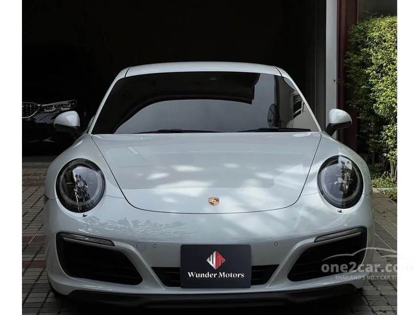 2018 Porsche 911 Carrera Coupe