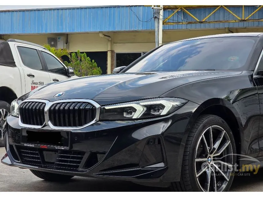 2025 BMW 320i Sport Sedan