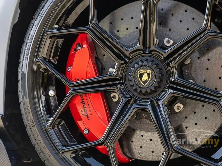 2022 Lamborghini Aventador LP780-4 Ultimae Coupe