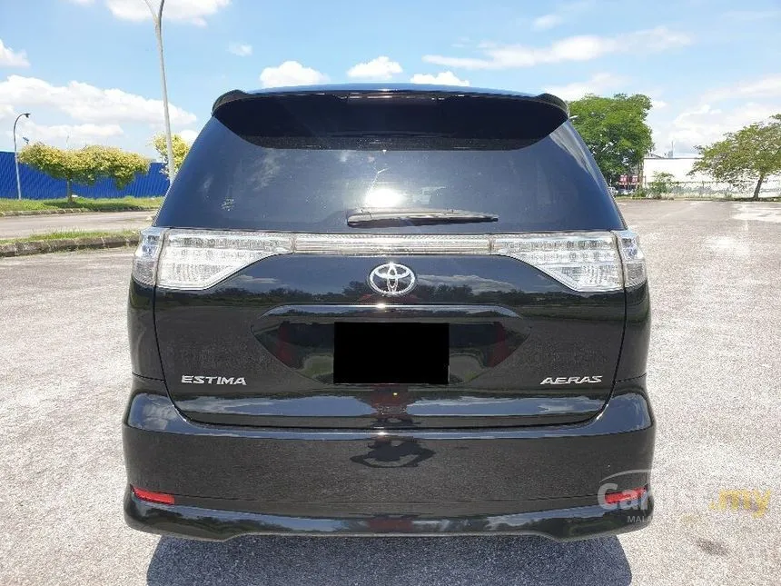 2012 Toyota Estima Aeras MPV