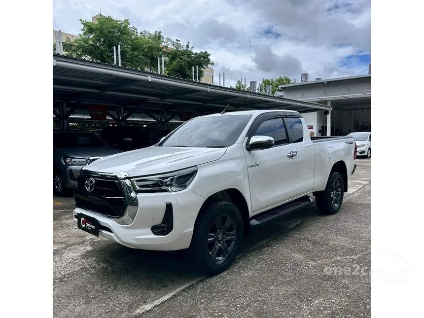 2022 Toyota HILUX REVO Prerunner Mid Smart Cab Pickup