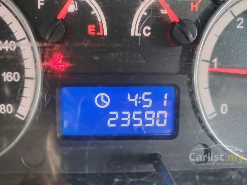 2018 Foton View C2 High Roof Window Van
