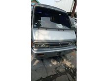 2005 Mazda E2000 2.0 2.0 Manual MPV Minivans