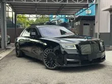 2022 Rolls-Royce Ghost 6.8 Black Badge Brabus Carbon / Bespoke Audio System / 32K KM