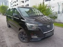 2018 Hyundai Grand Starex 2.5 Royale -POWER DOOR / FREE 5 YEAR WARRANTY (JEFF)