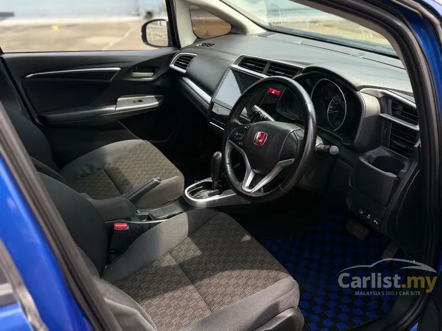 2014 Honda Jazz V Hatchback