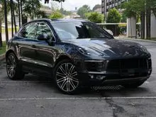 PDLS+ Adaptive Headlights / Sport Chrono / Full Service Record / Genuine Mileage 91K / 2017 Porsche Macan 2.0 SportDesign SUV