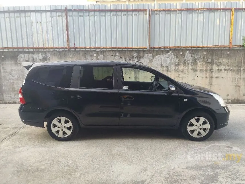 2012 Nissan Grand Livina ST-L Comfort MPV