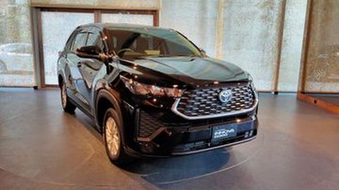 SPK Toyota Kijang Innova Zenix 14 Ribu Unit, Indennya Masih 6 Bulan!