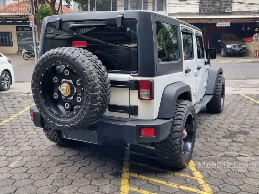 2015 Jeep Wrangler Renegade Plus SUV