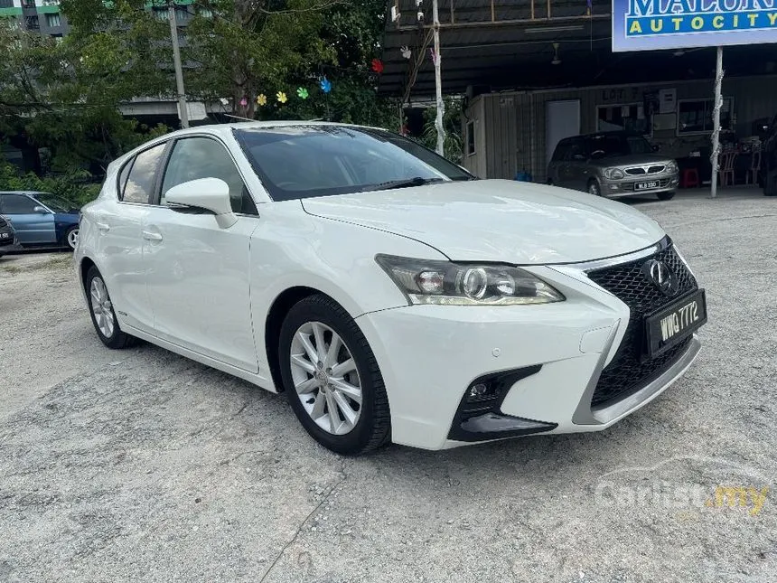 2012 Lexus CT 200h Hatchback