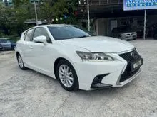 Nice No.7772,F-Sport Bodykit,White Leather Seat,Keyless Push Start,Dual Zone Climate,Cruise Control,EV/ECO/SPORT Mode-2012 Lexus CT 200h 1.8 Hatchback