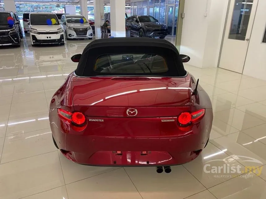 2019 Mazda Roadster Convertible